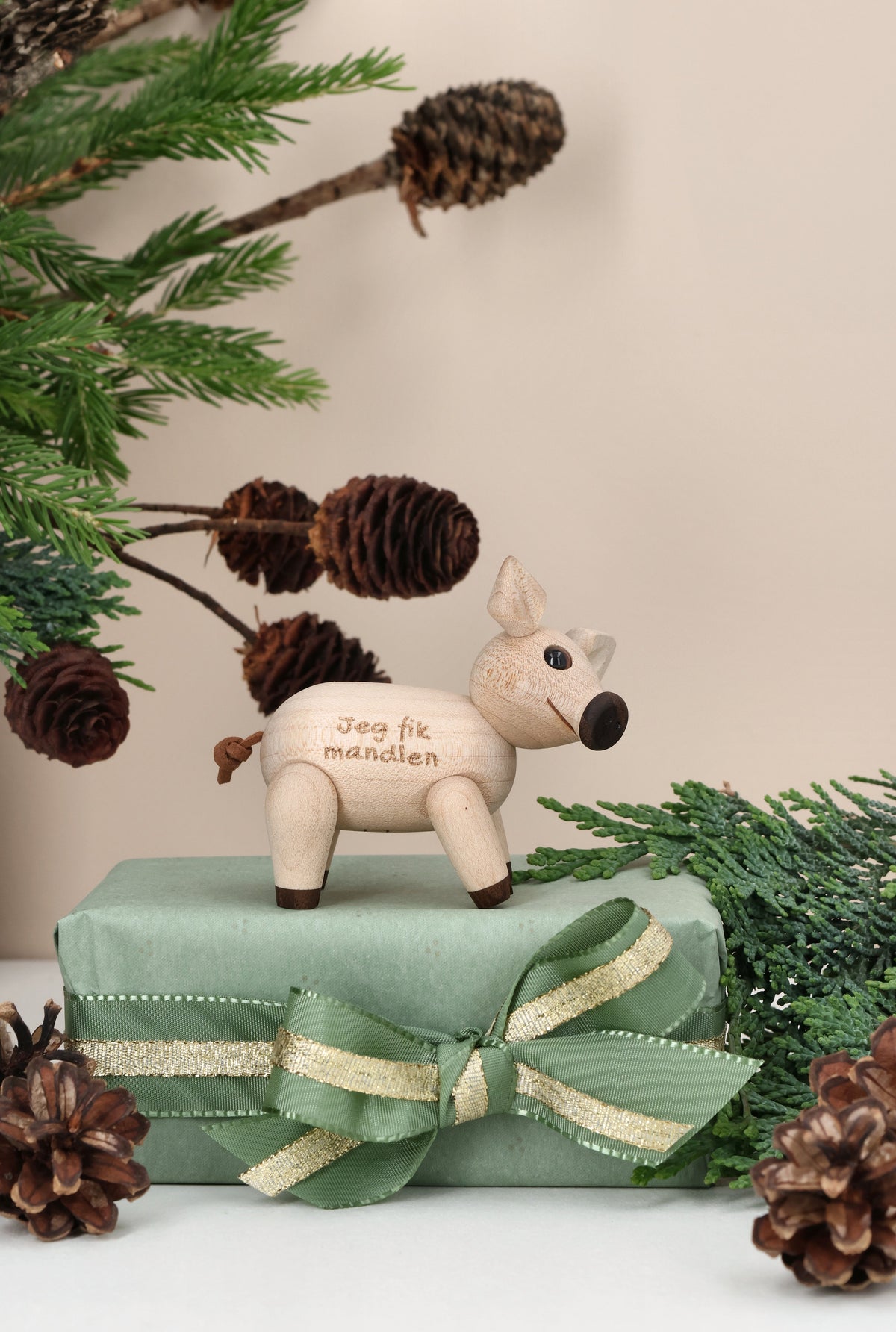 The Almond Pig